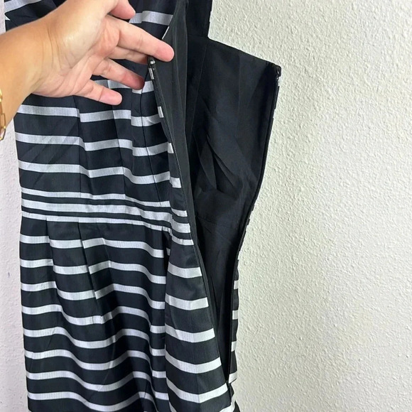 J. Crew Fit & Flare Black w/ Metallic Silver Stripes V-neck Mini Dress size 2 - Picture 7 of 13